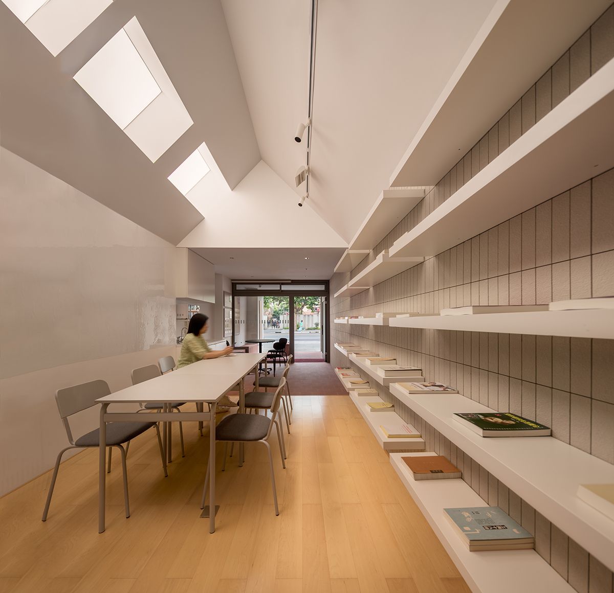 大四居委 (2) 大四居委 (2)